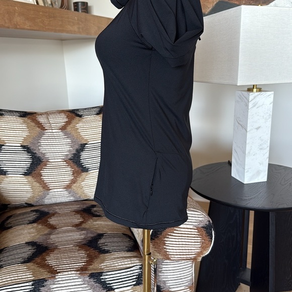 Athleta North Point Rashguard - Picture 10 of 13